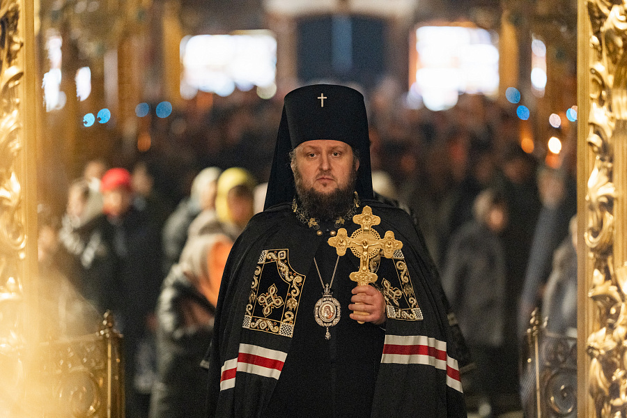 Чин прощения в Троицком кафедральном соборе Подольска